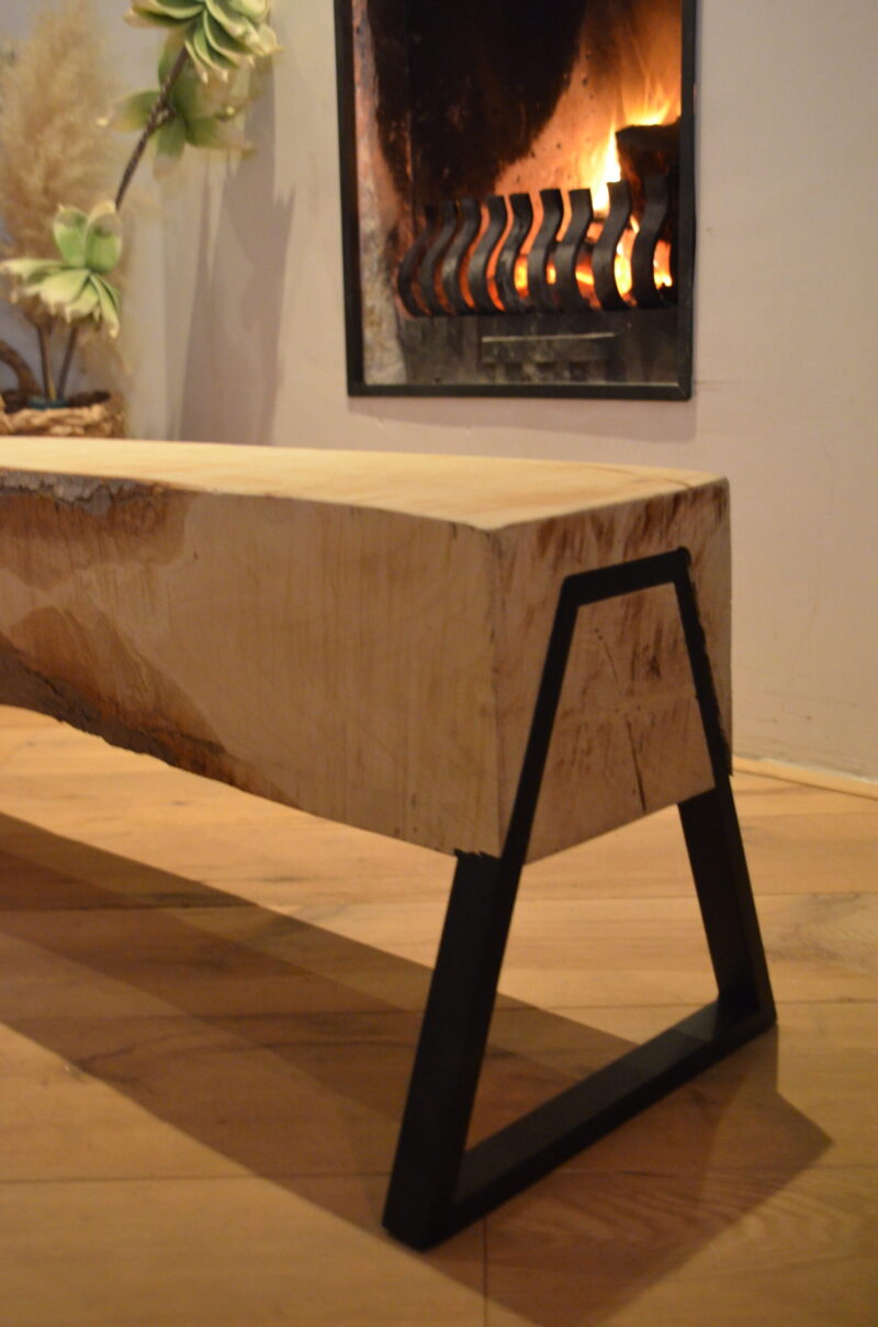 Boomstam bank - Boomstam tafel - Balken Bank - Boomstam tv meubel - Delloire-Staal-Hout 7