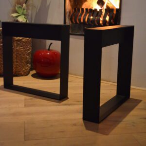 Stalen frame of onderstel salontafel bank Stalen frame of onderstel salontafel bank